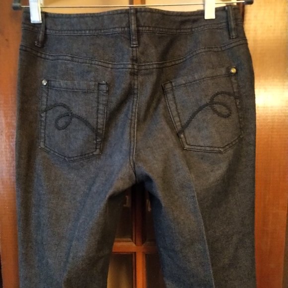 Bum Jeans --Size 6--Like new! - Picture 5 of 5